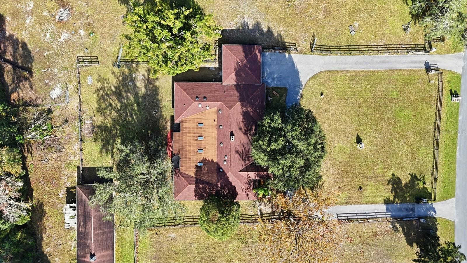 Image 5 of 99 For 120 Creek Crossing Road