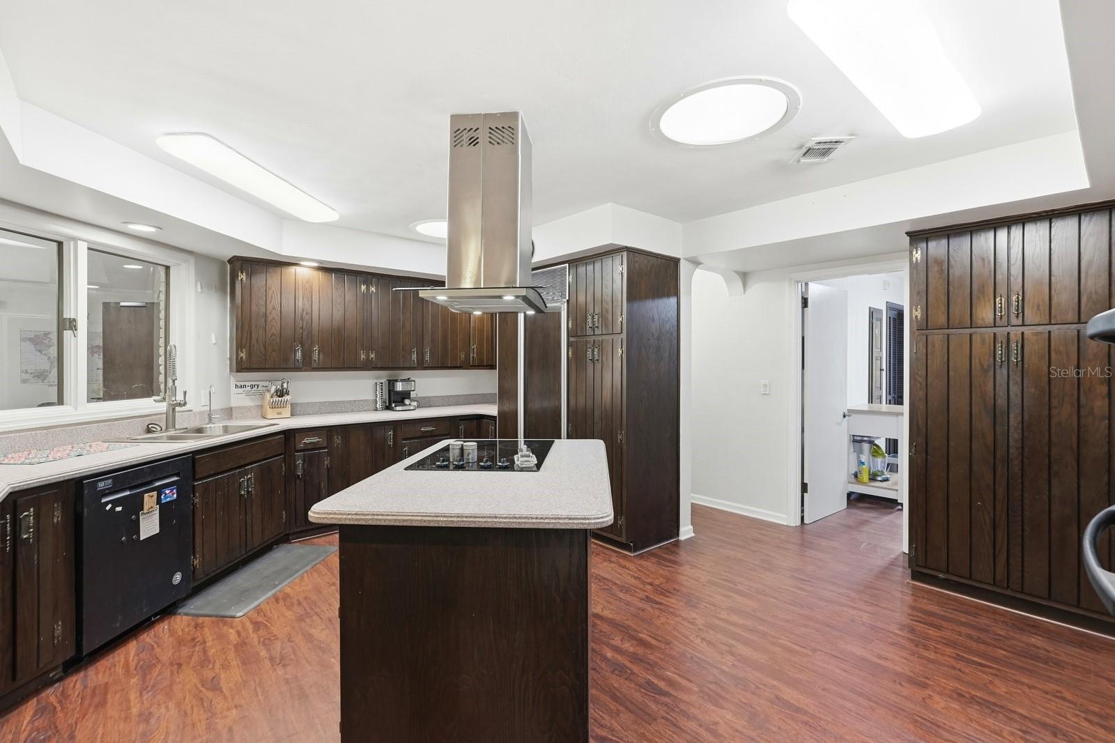 Image 50 of 99 For 120 Creek Crossing Road