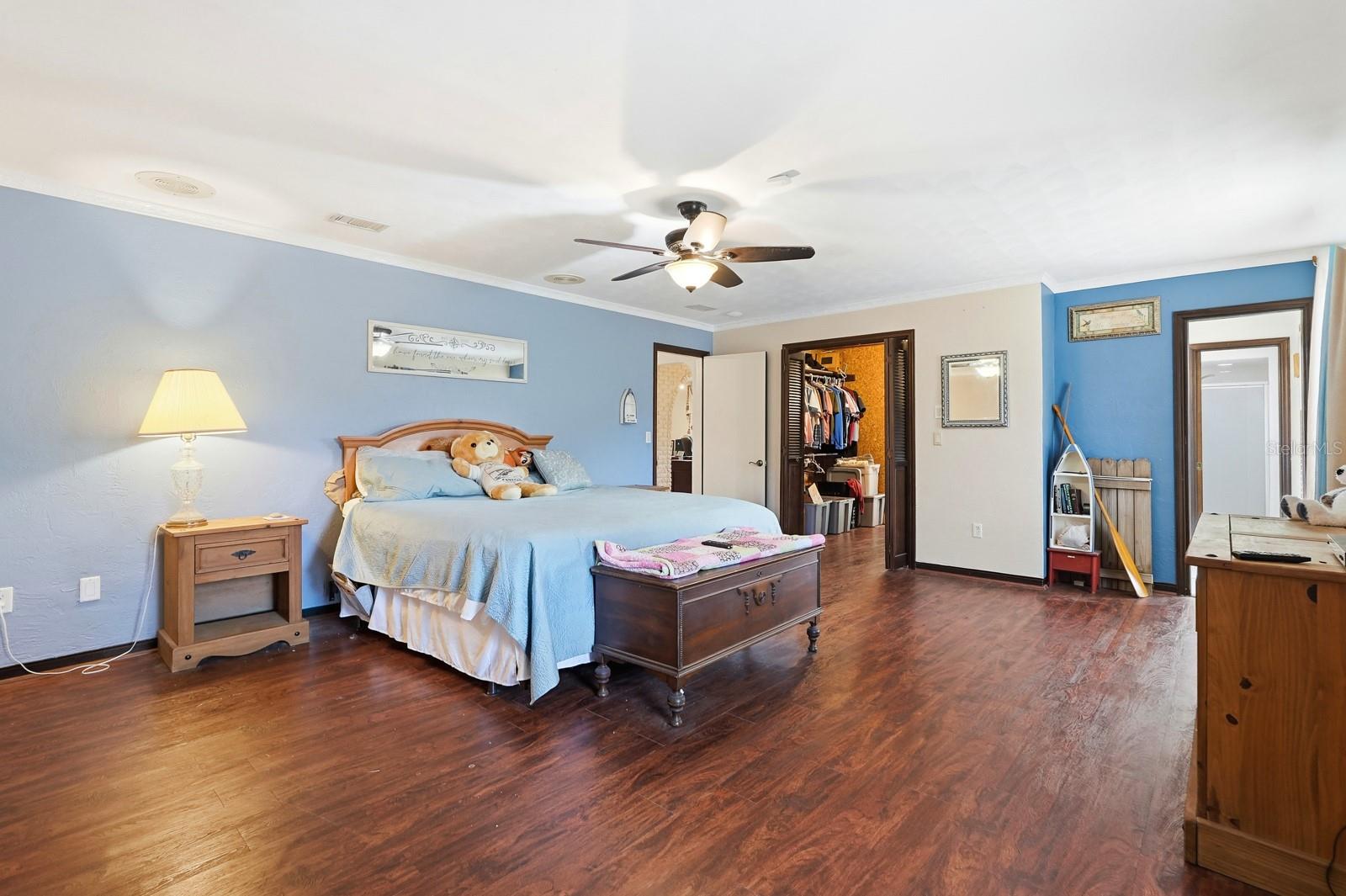 Image 54 of 99 For 120 Creek Crossing Road