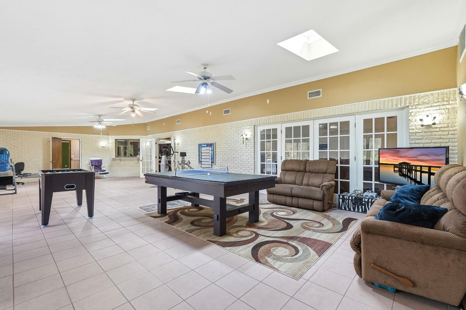 Image 65 of 99 For 120 Creek Crossing Road