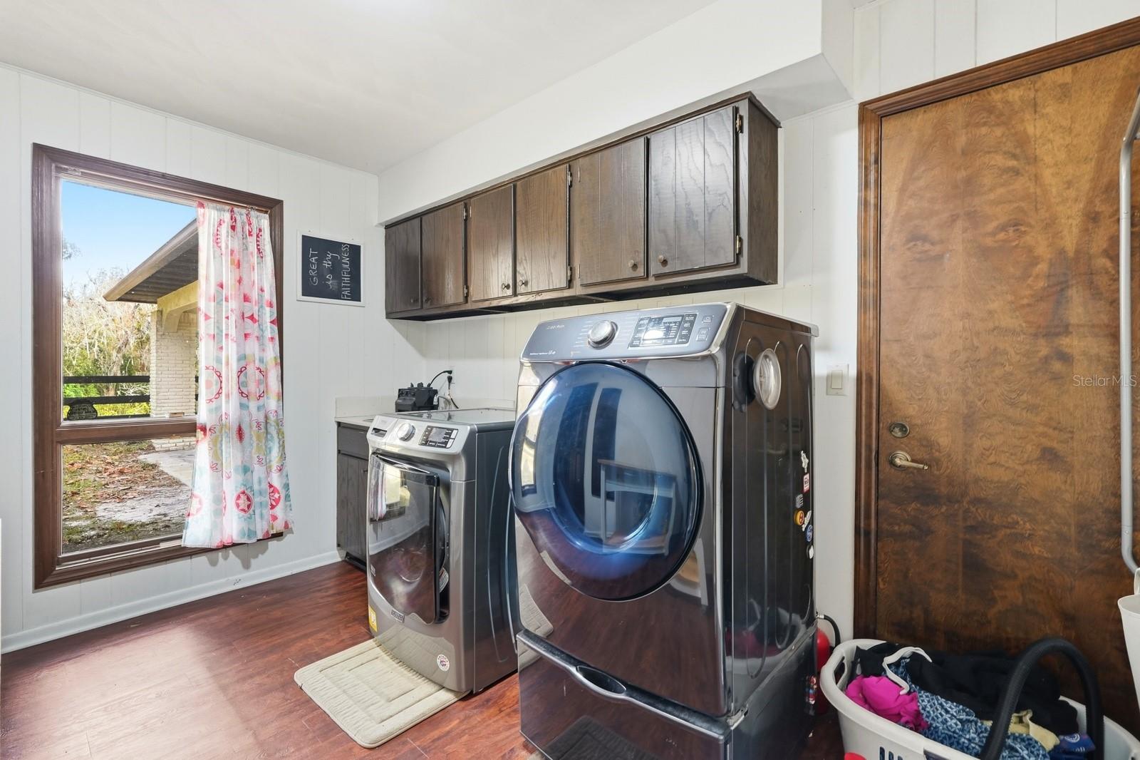 Image 68 of 99 For 120 Creek Crossing Road