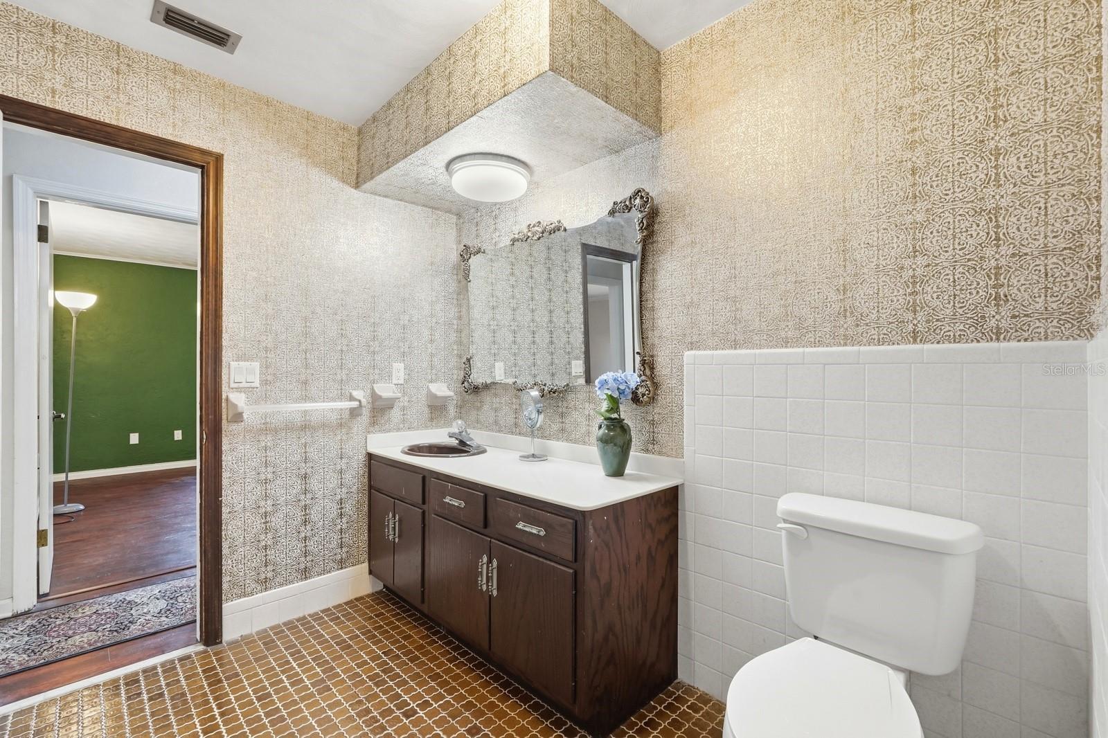 Image 71 of 99 For 120 Creek Crossing Road