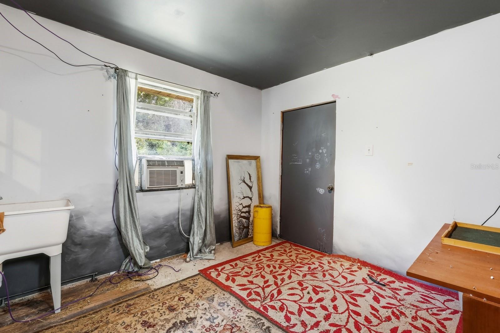 Image 91 of 99 For 120 Creek Crossing Road