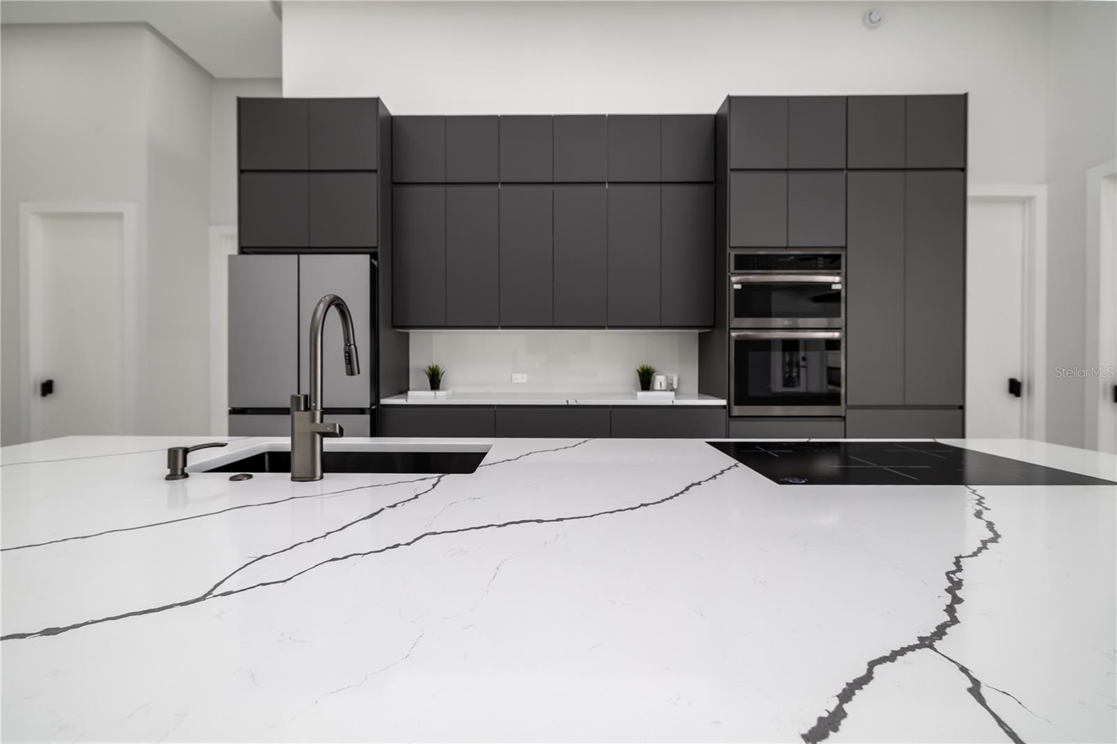 Image 16 of 24 For 6 Rockne Lane