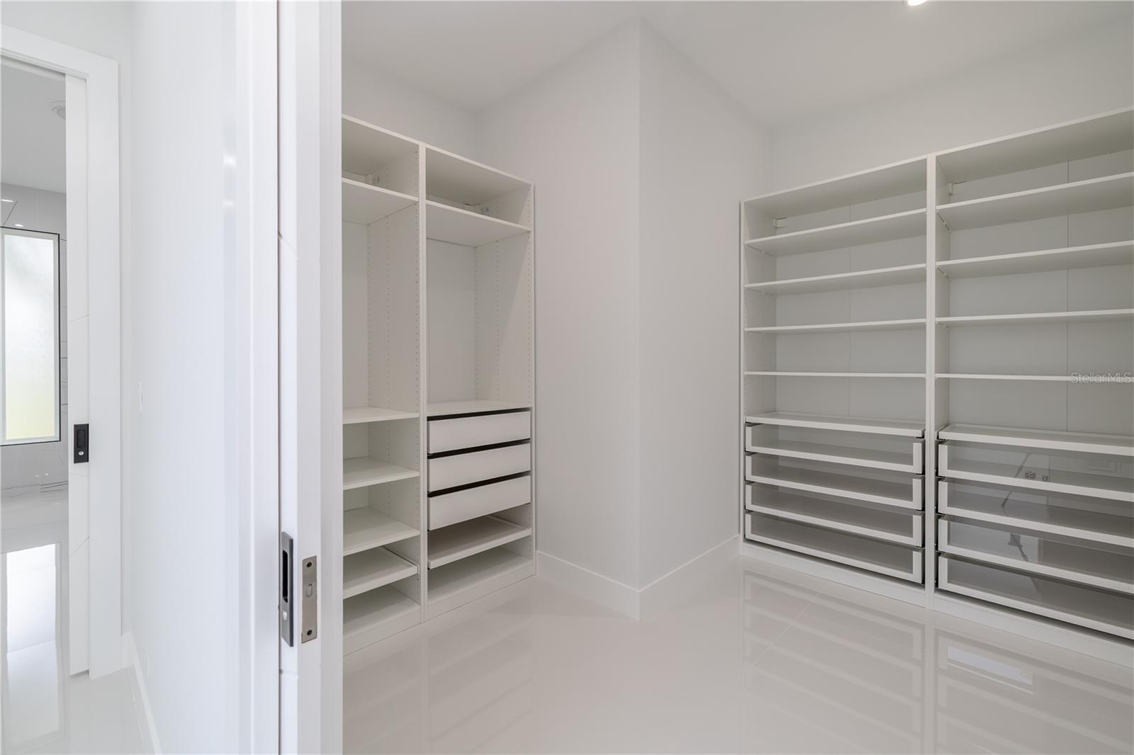 Image 24 of 24 For 6 Rockne Lane