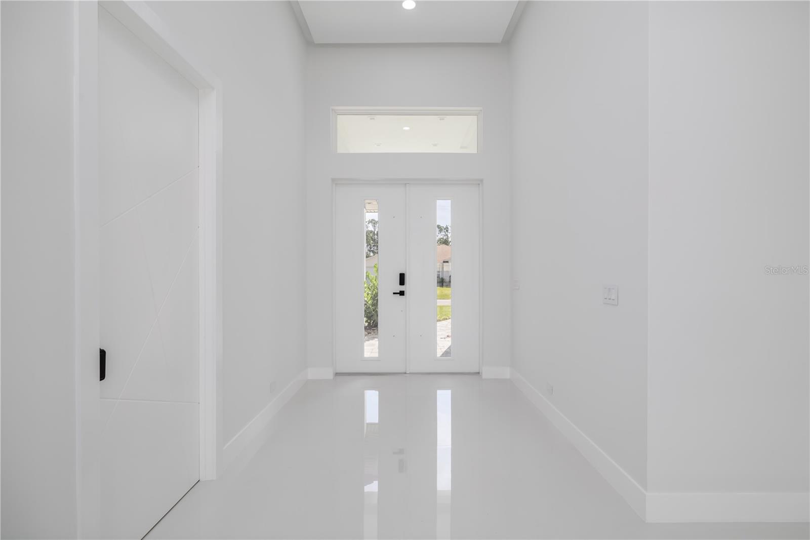 Image 7 of 24 For 6 Rockne Lane