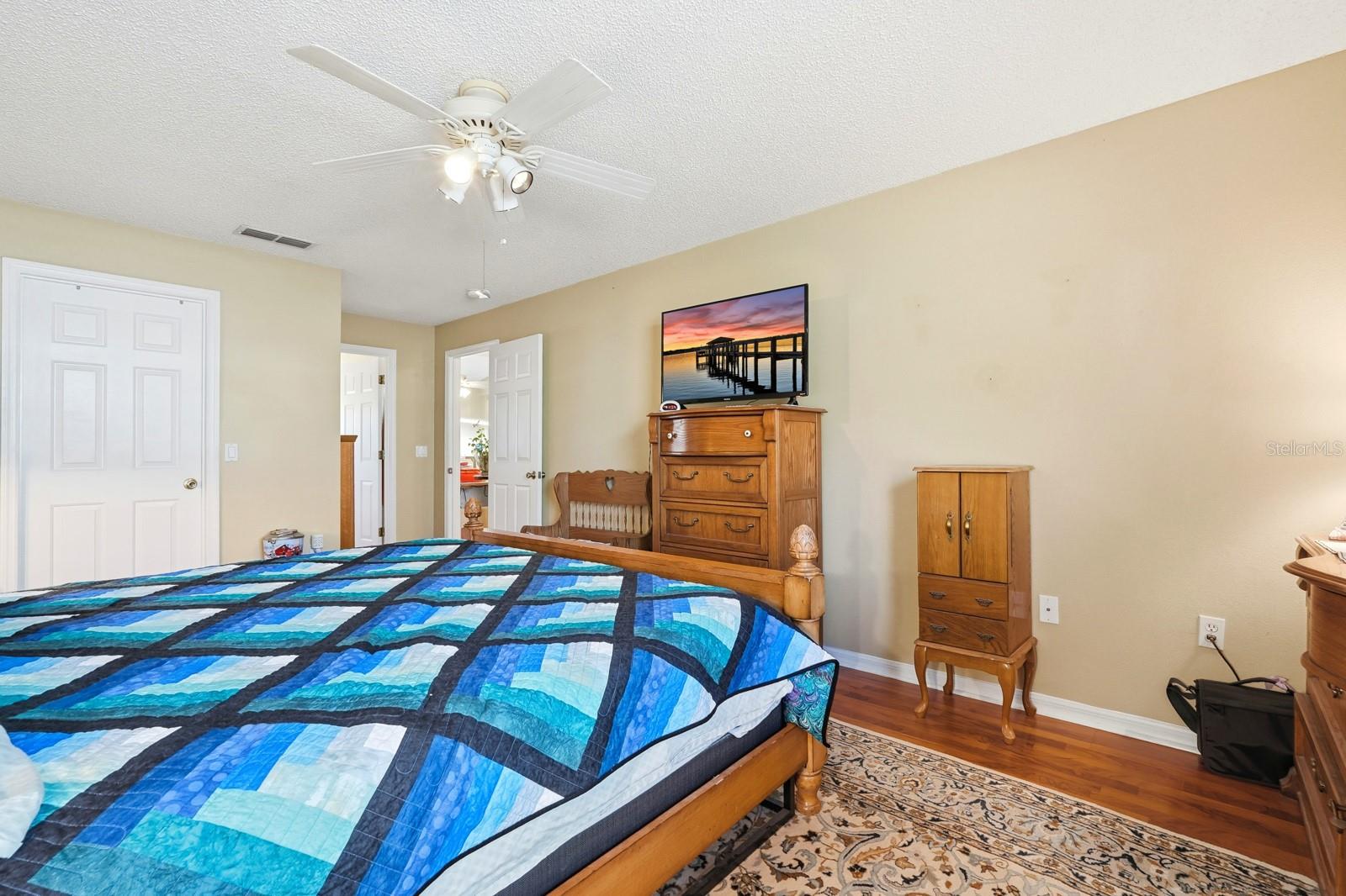 Image 20 of 43 For 2450 Walkertown Avenue