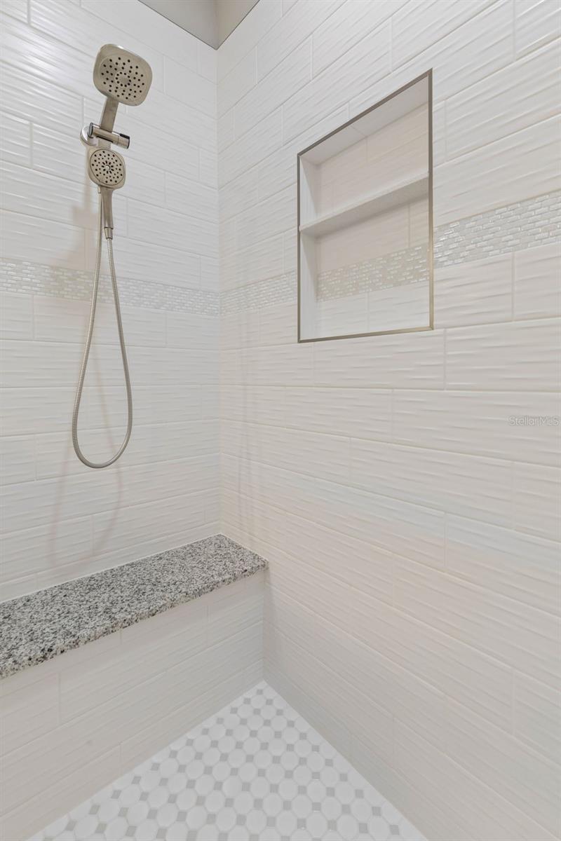 Image 30 of 70 For 37 Kingfisher Lane