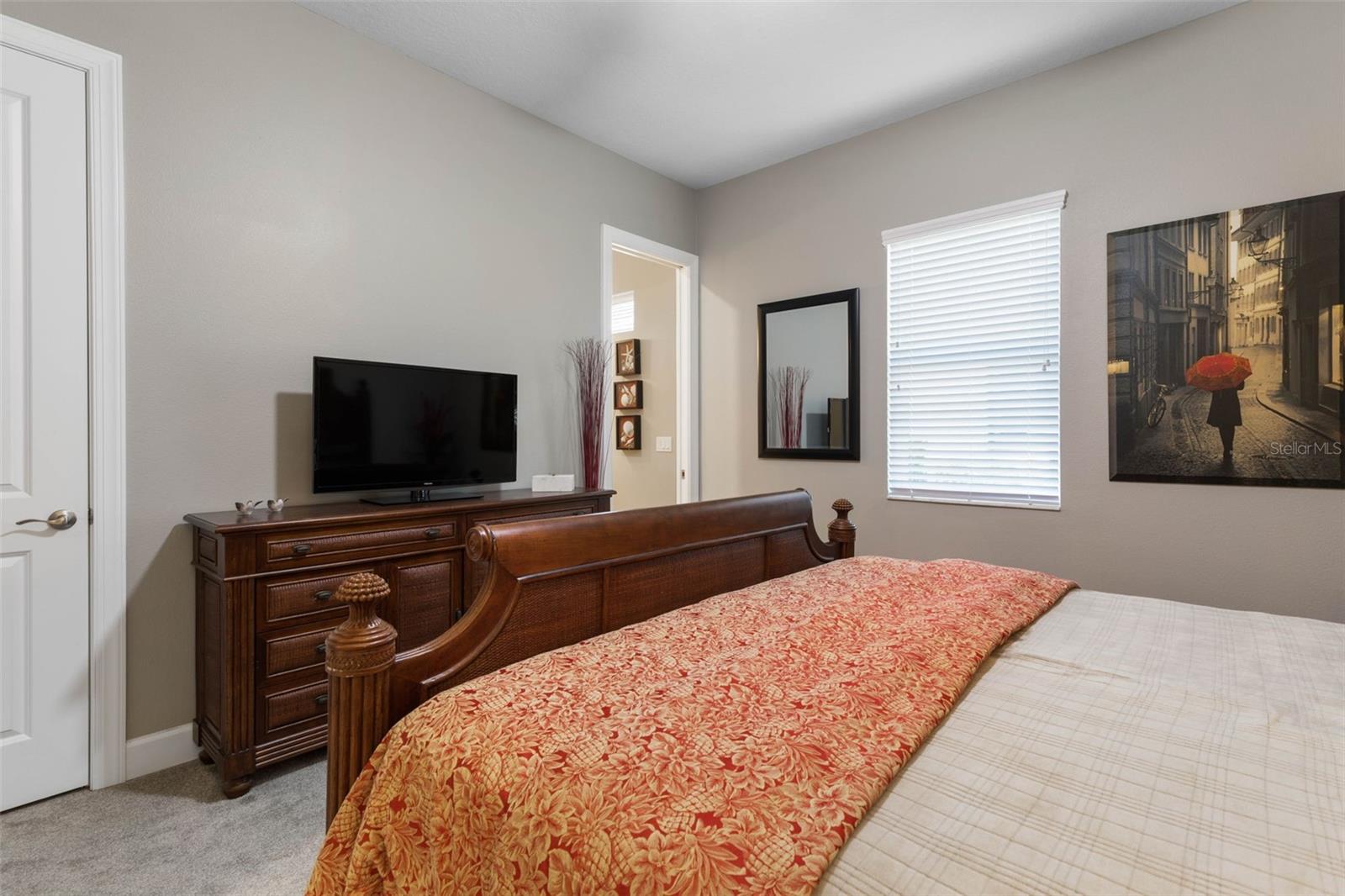 Image 35 of 70 For 37 Kingfisher Lane