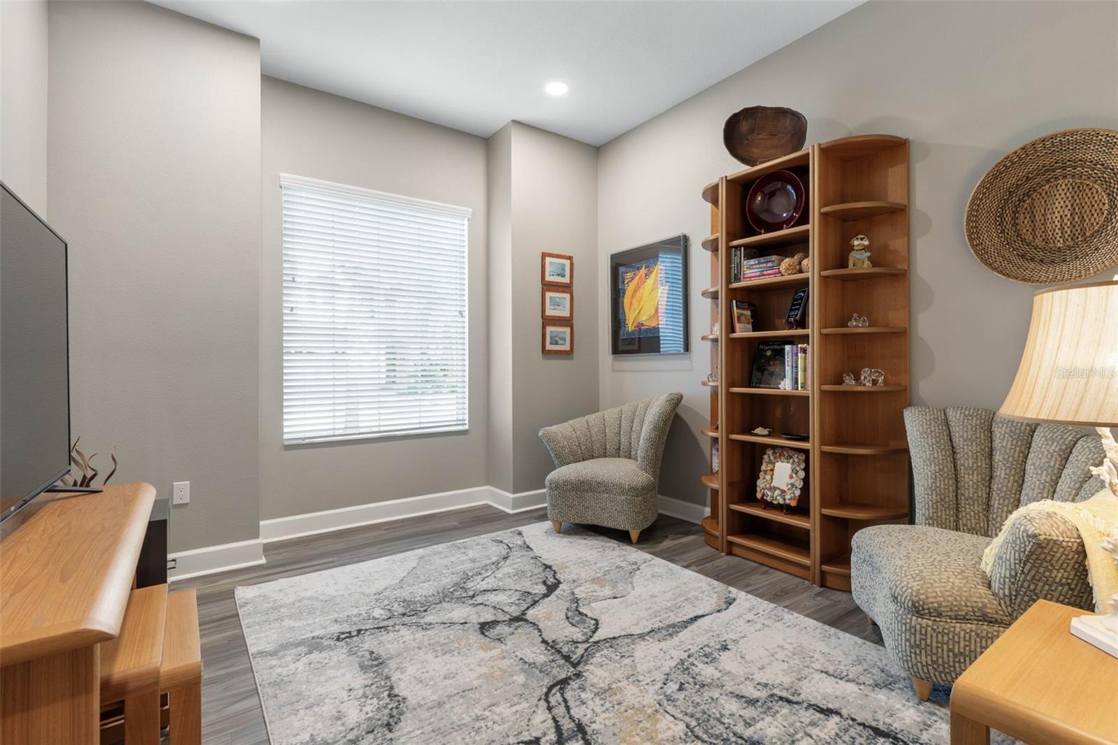 Image 41 of 70 For 37 Kingfisher Lane