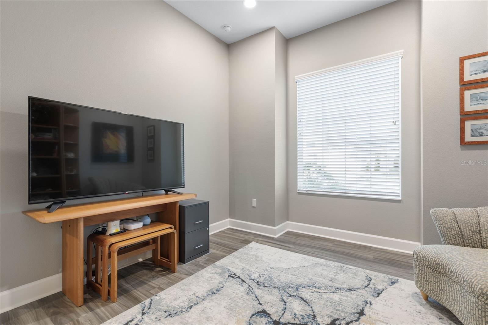 Image 43 of 70 For 37 Kingfisher Lane