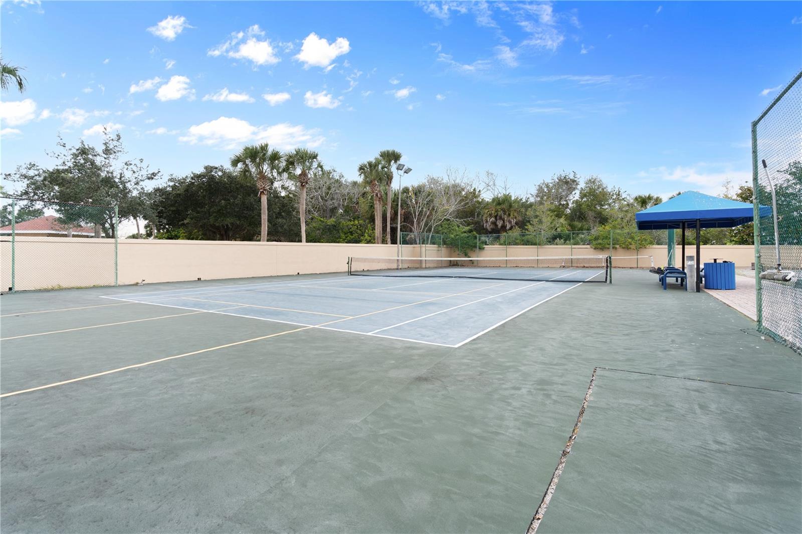 Image 33 of 40 For 44 Captains Walk