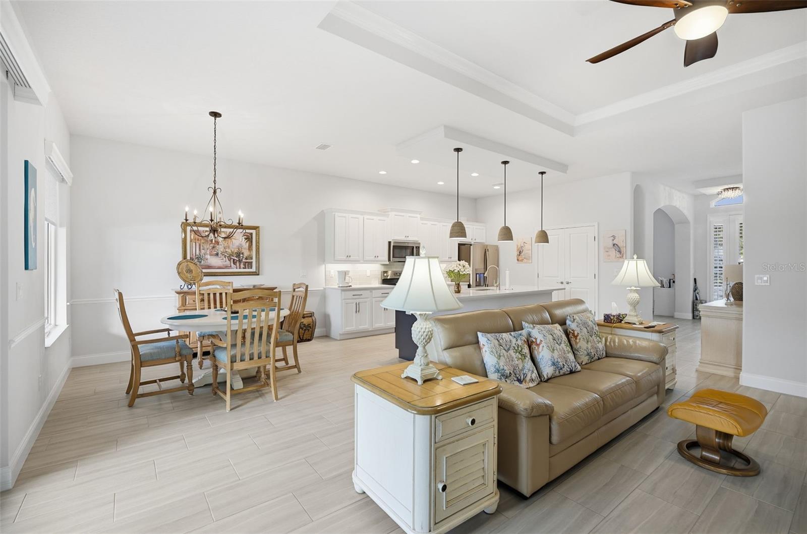 Image 10 of 56 For 17 Spring Street