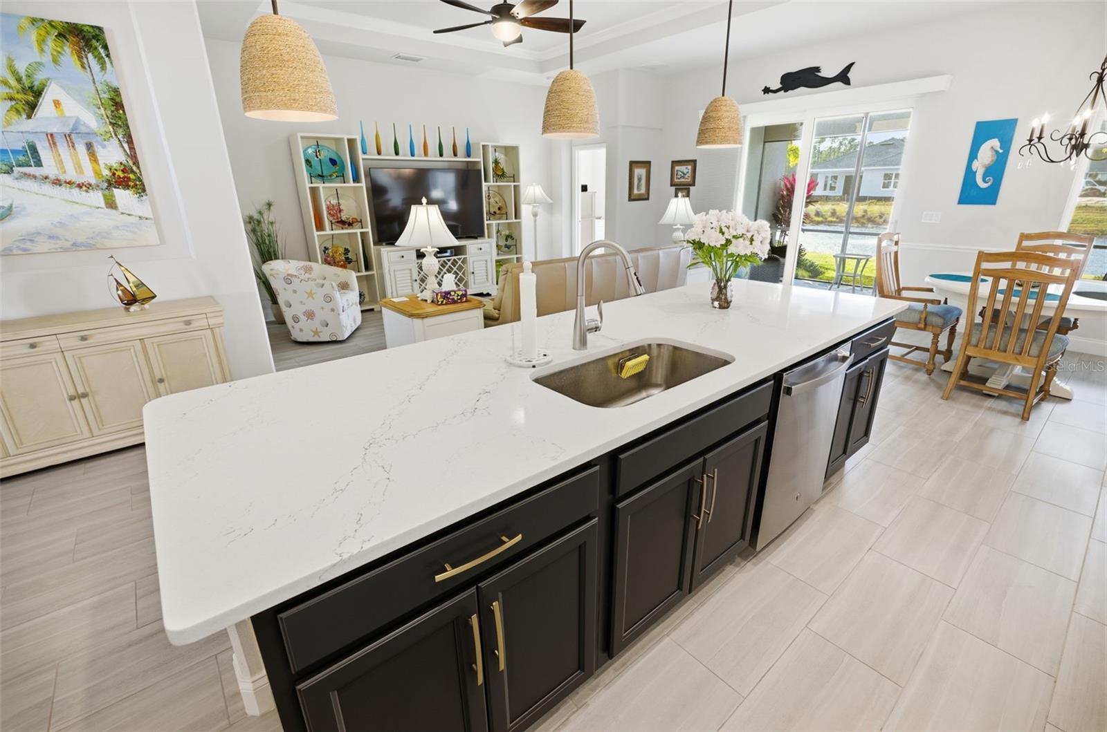 Image 16 of 56 For 17 Spring Street