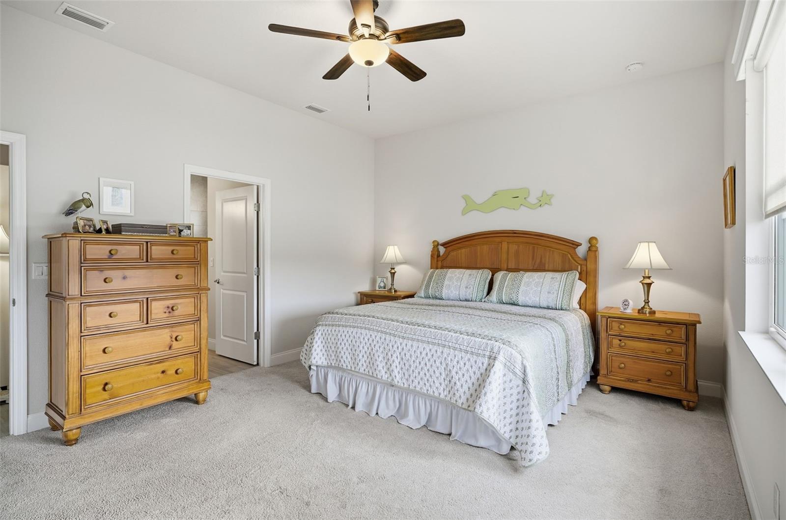 Image 25 of 56 For 17 Spring Street