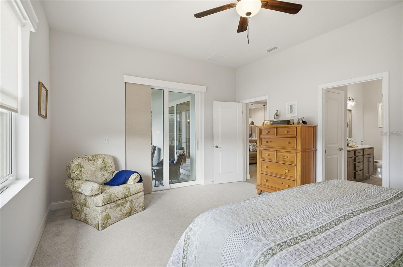 Image 26 of 56 For 17 Spring Street