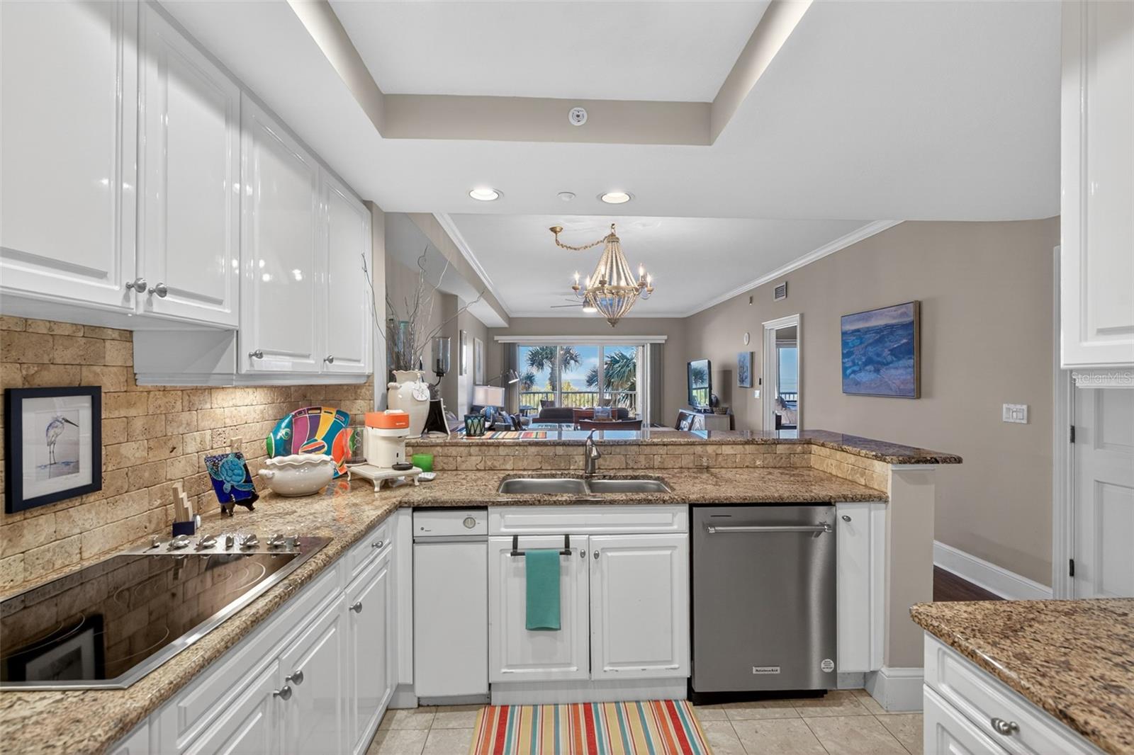 Image 13 of 90 For 15 Avenue De La Mer 2204