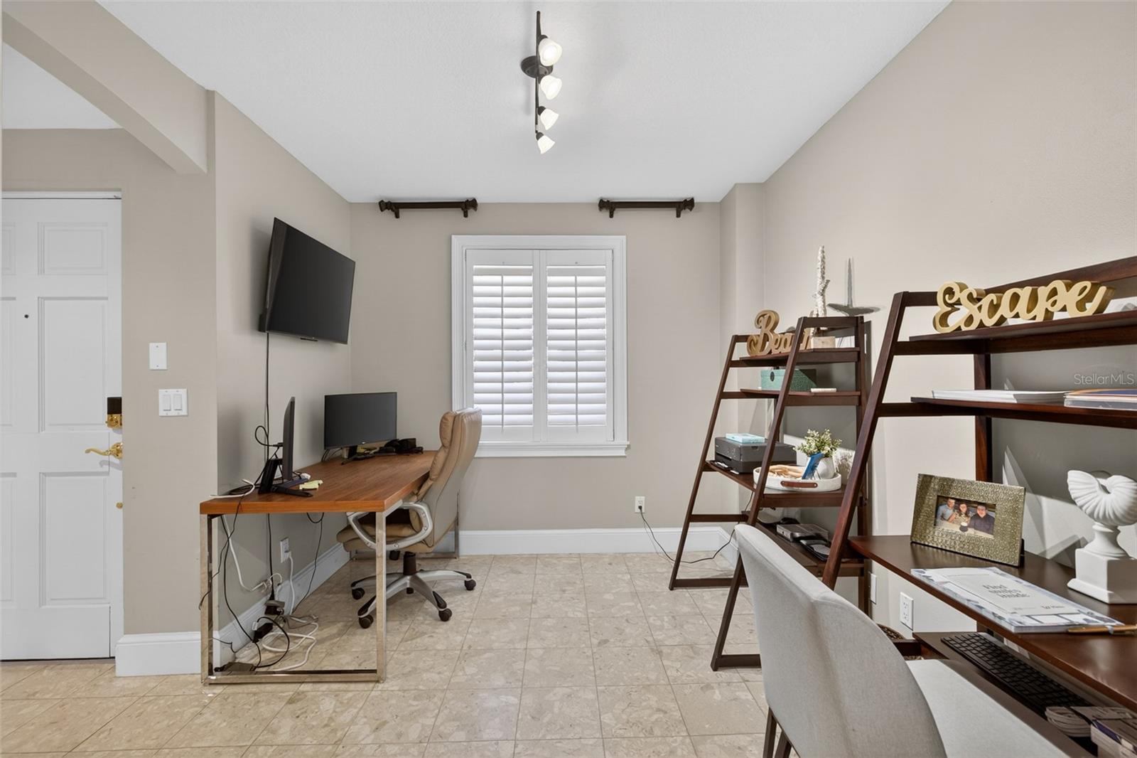 Image 16 of 90 For 15 Avenue De La Mer 2204