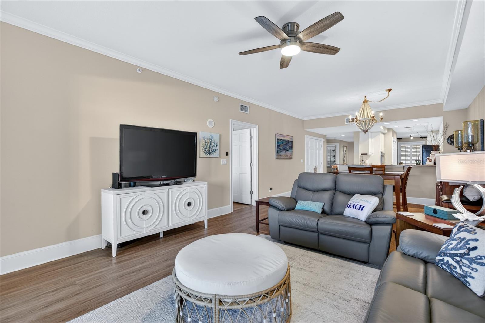 Image 26 of 90 For 15 Avenue De La Mer 2204