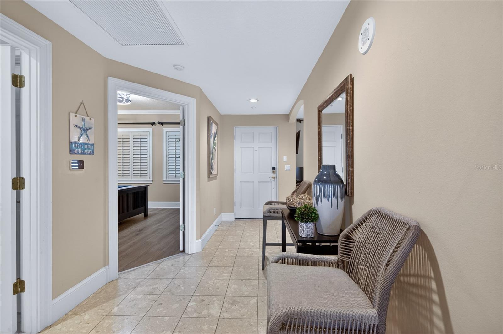 Image 5 of 90 For 15 Avenue De La Mer 2204