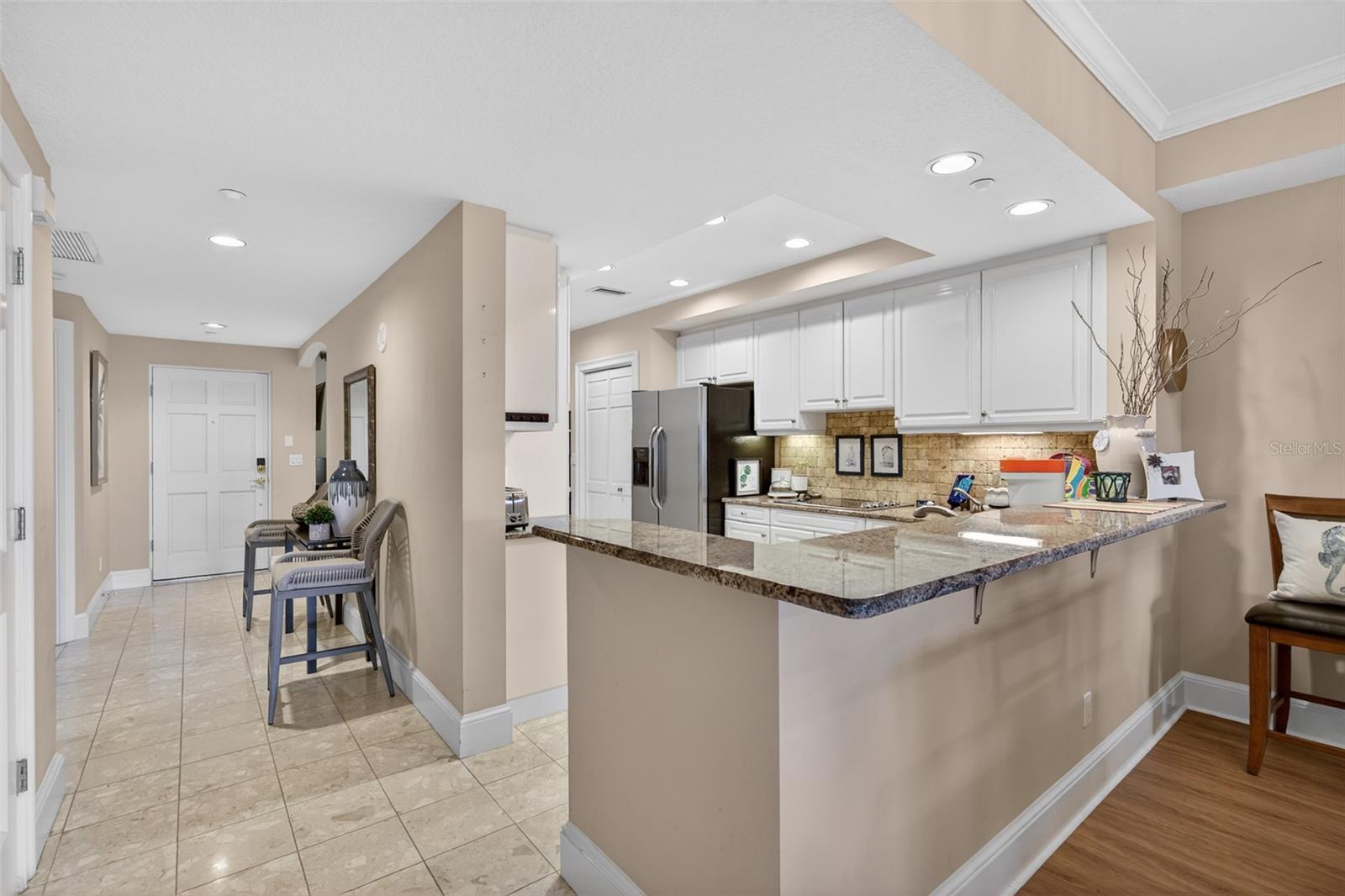 Image 8 of 90 For 15 Avenue De La Mer 2204