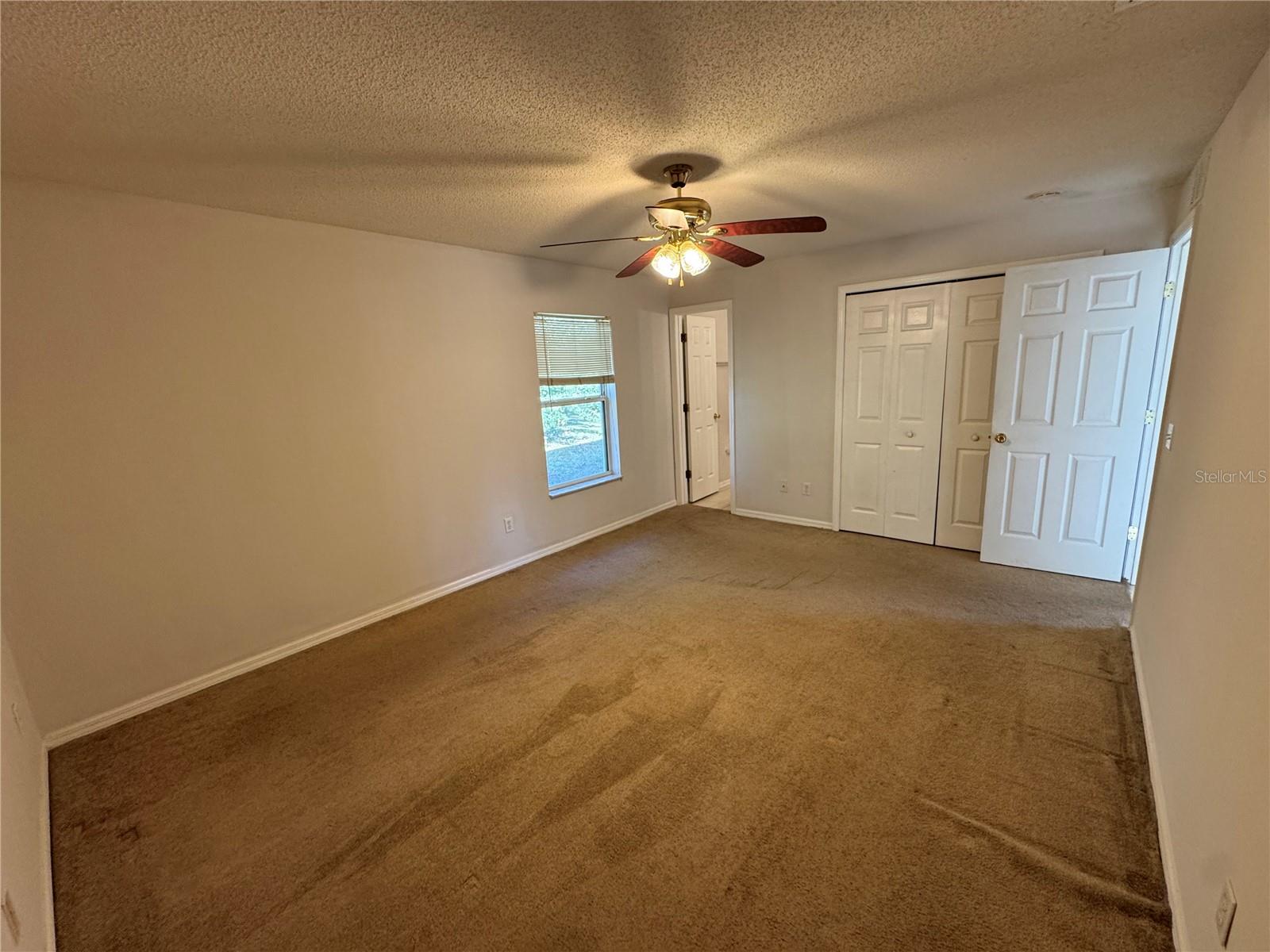 Image 7 of 17 For 12 Buffalo View Lane