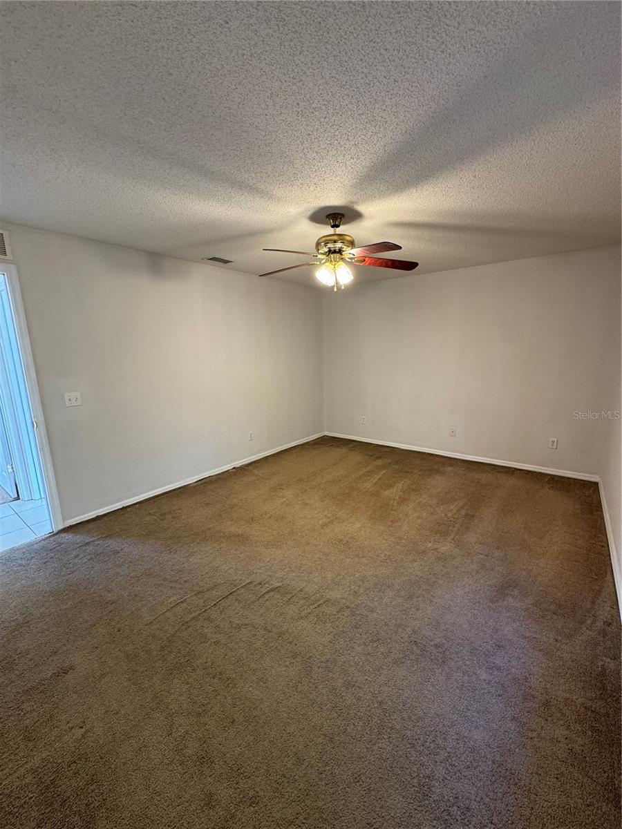 Image 9 of 17 For 12 Buffalo View Lane