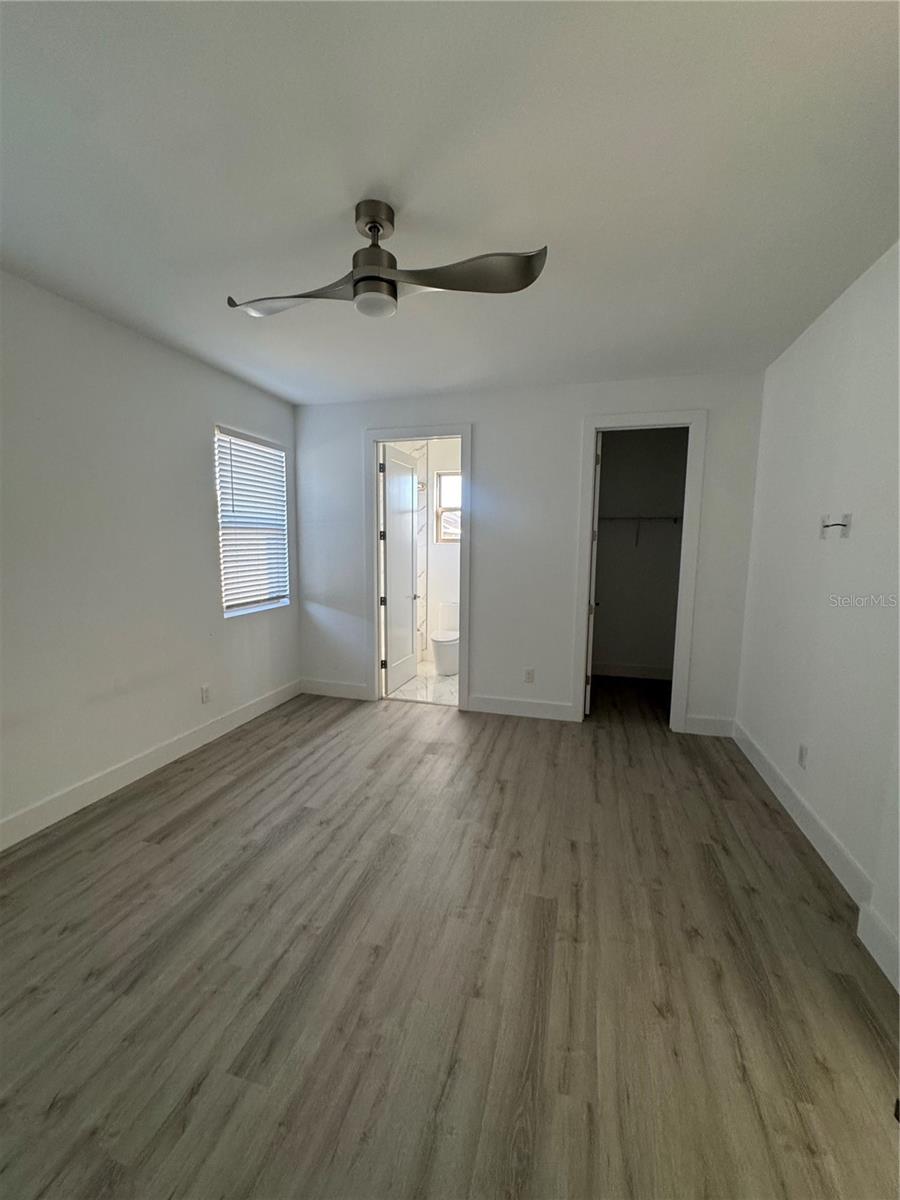 Image 7 of 14 For 15 Regent Lane