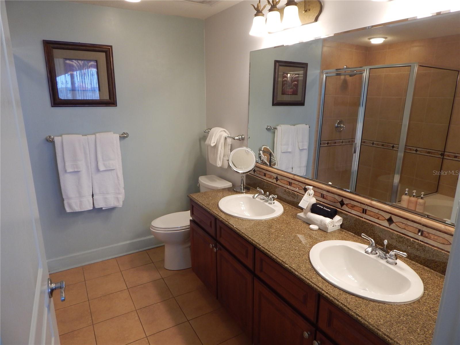 Image 25 of 35 For 200 Ocean Crest Drive 717