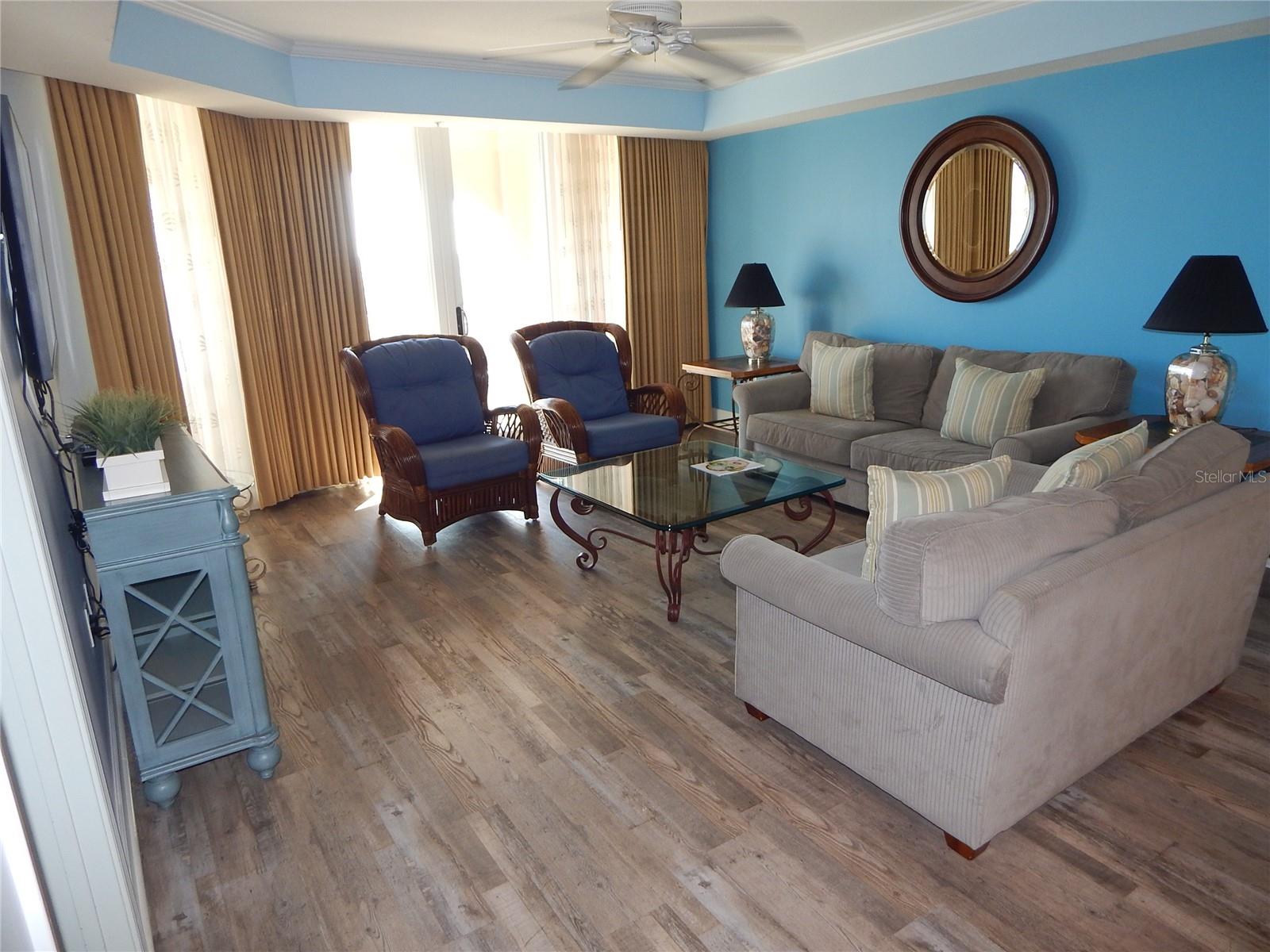 Image 8 of 35 For 200 Ocean Crest Drive 717