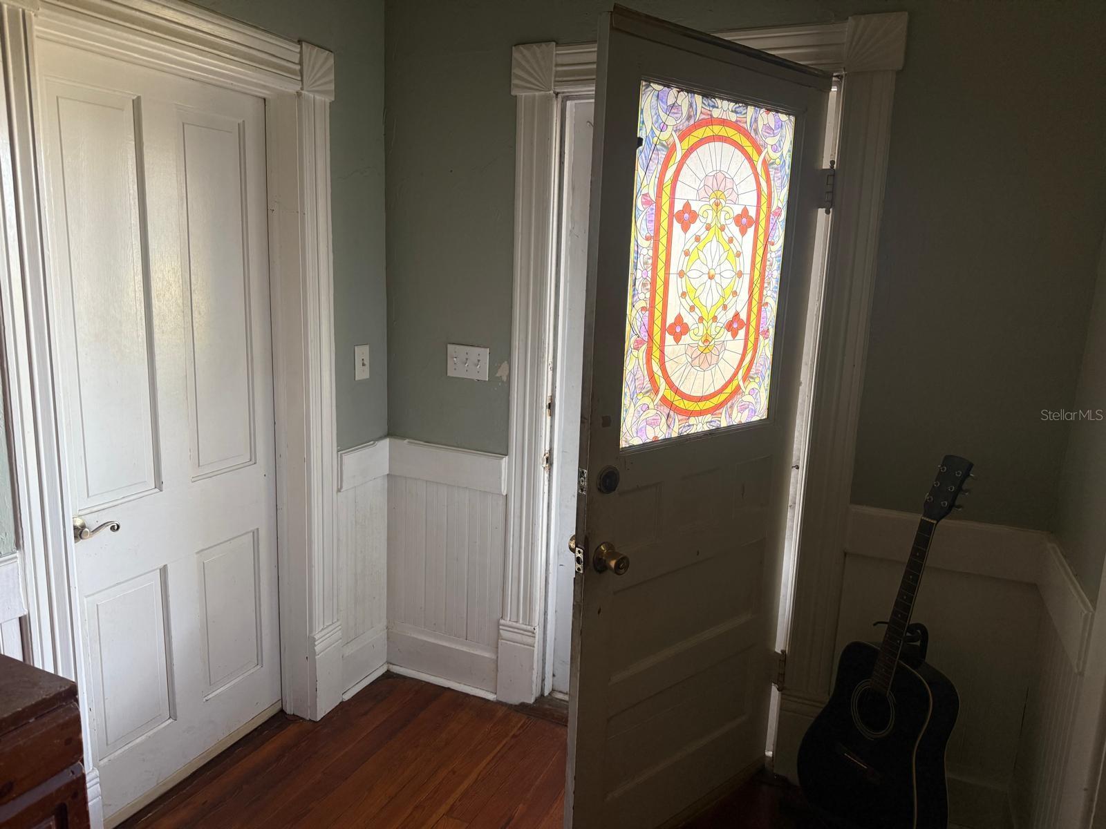 Image 3 of 16 For 603 Lee Avenue