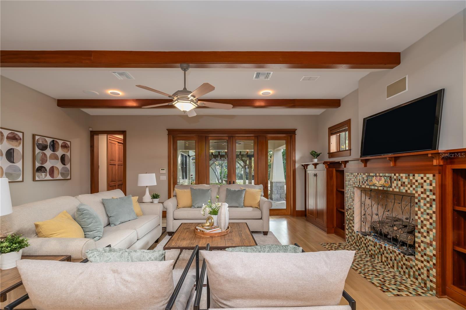 Image 16 of 59 For 1612 Washington Street