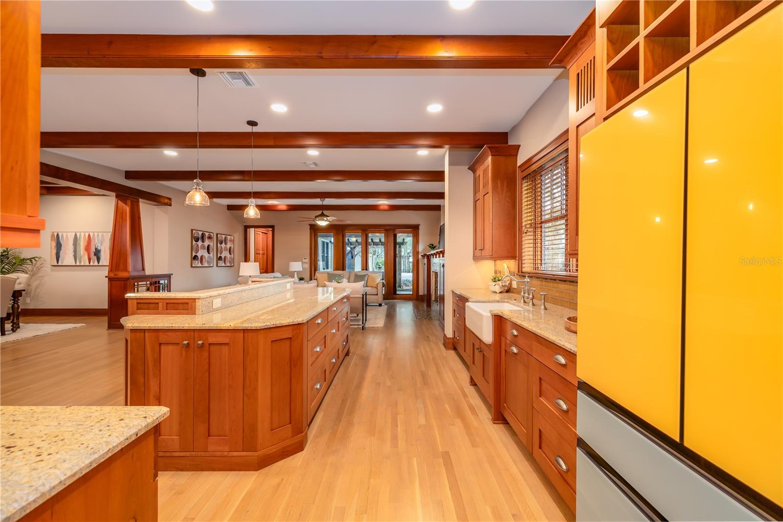 Image 22 of 59 For 1612 Washington Street