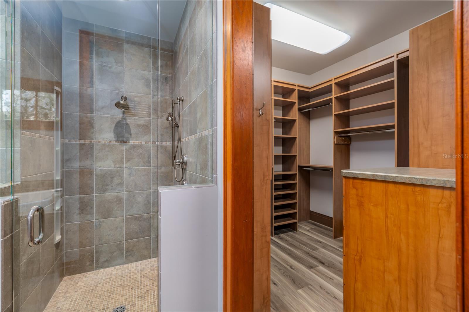 Image 36 of 59 For 1612 Washington Street