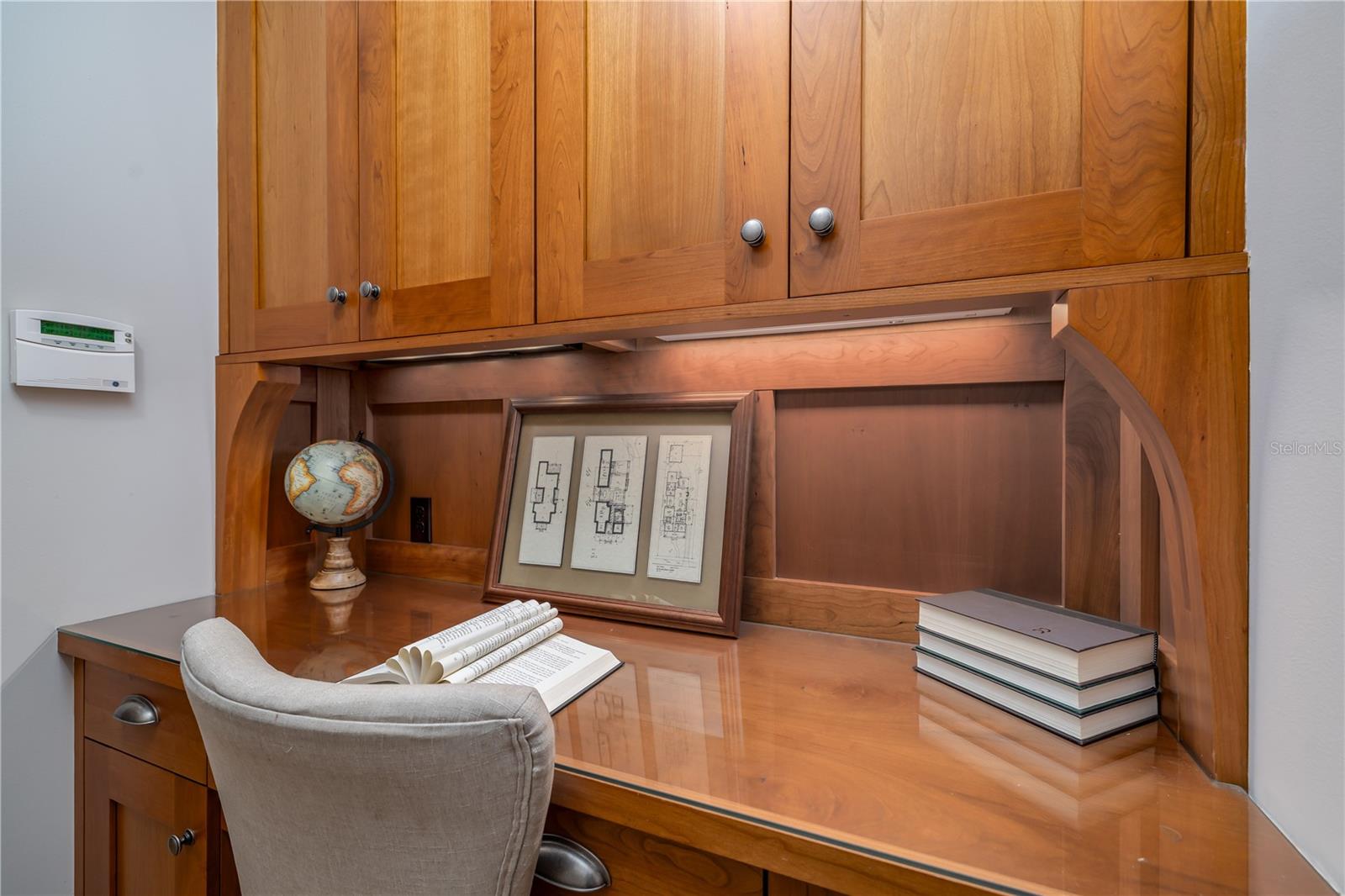 Image 42 of 59 For 1612 Washington Street