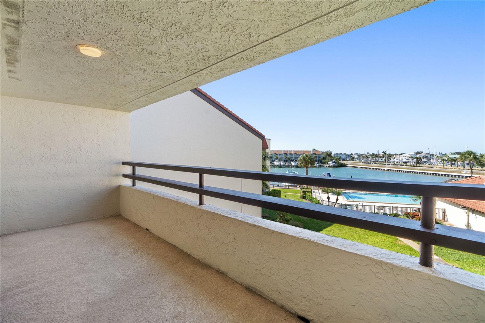 Image 15 of 39 For 120 1st Street E 108