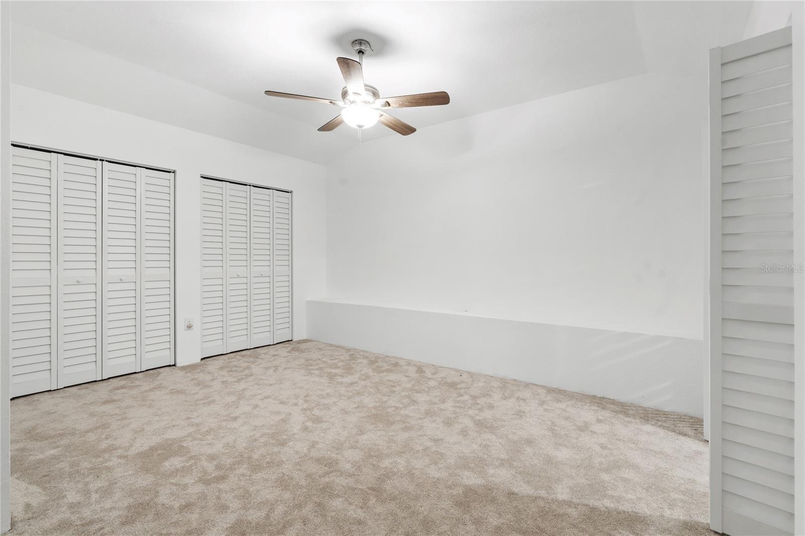 Image 22 of 39 For 120 1st Street E 108