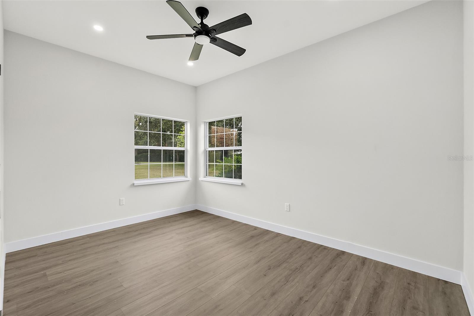 Image 40 of 70 For 2 Saw Mill Court