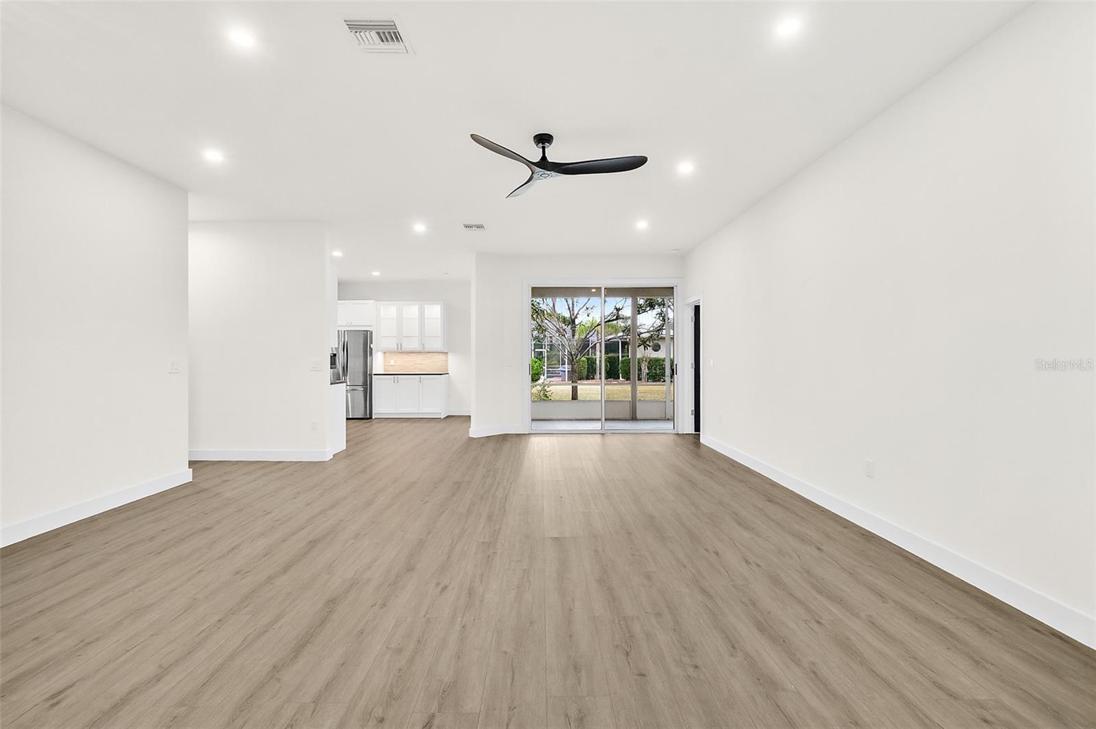 Image 48 of 70 For 2 Saw Mill Court