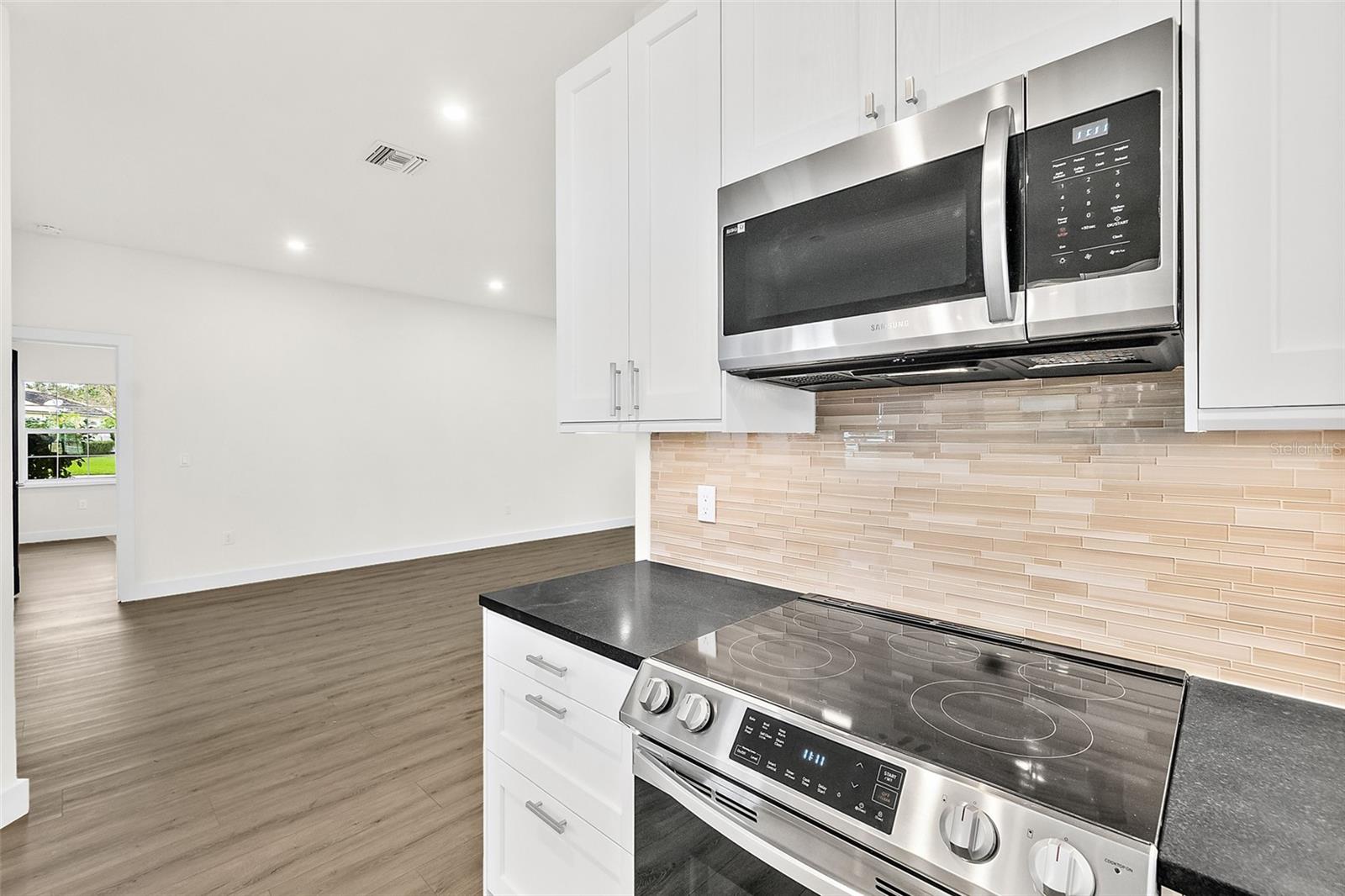 Image 7 of 70 For 2 Saw Mill Court