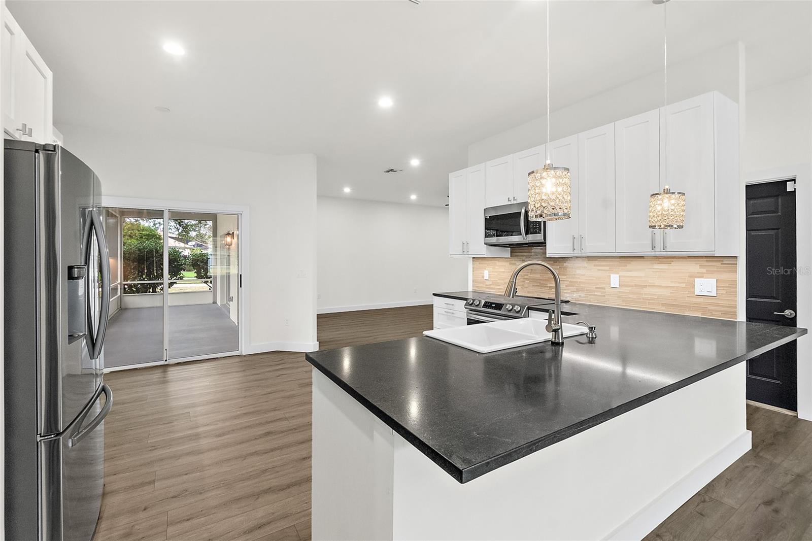 Image 9 of 70 For 2 Saw Mill Court