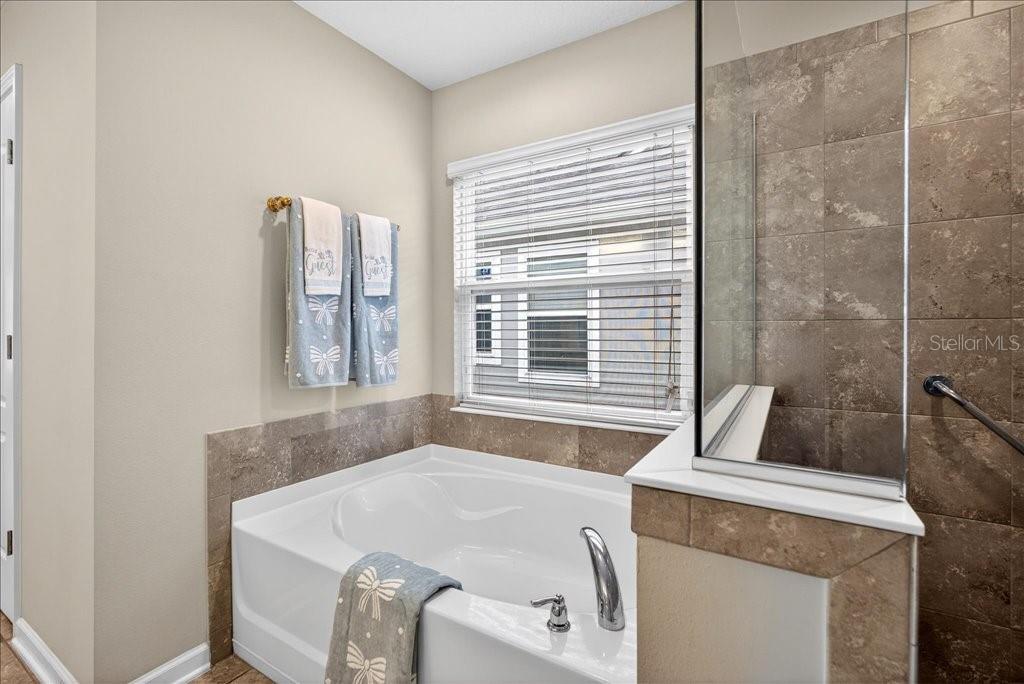 Image 6 of 54 For 110 Coopers Hawk Court