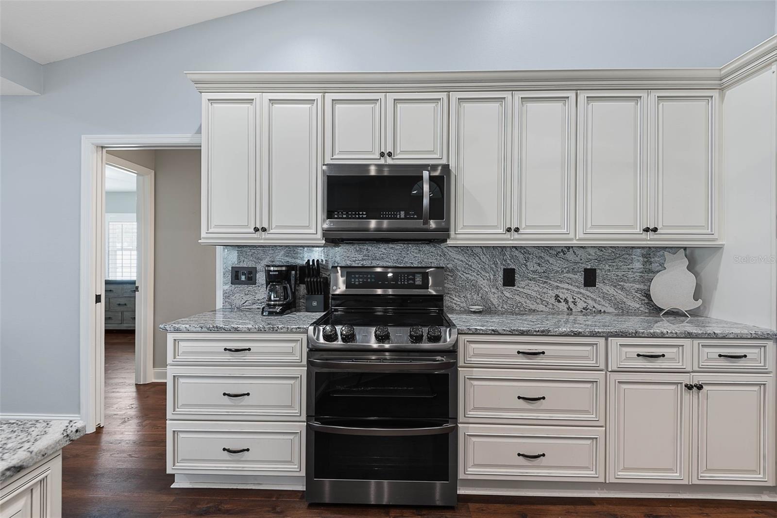 Image 19 of 74 For 2 Wellesley Lane