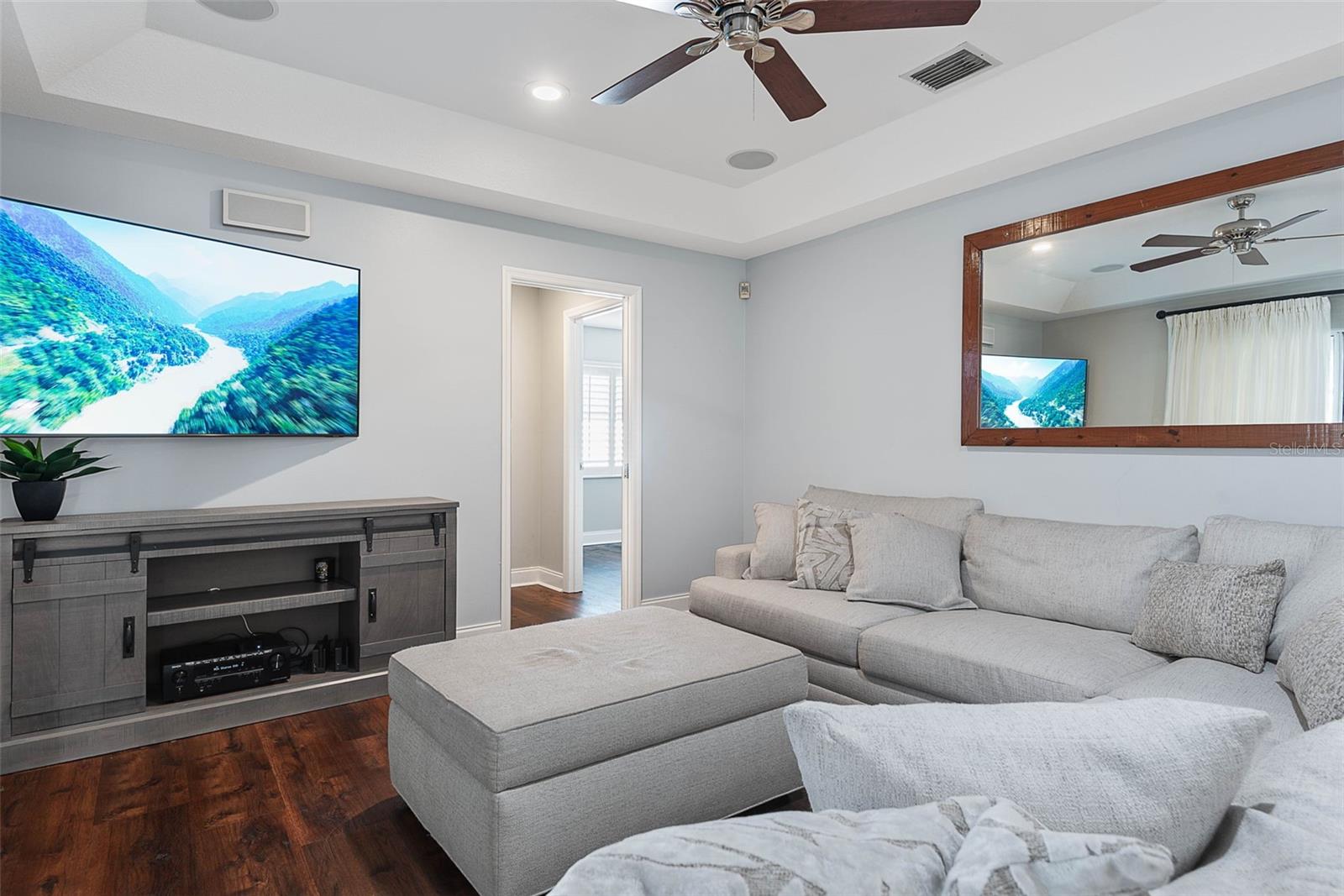 Image 27 of 74 For 2 Wellesley Lane