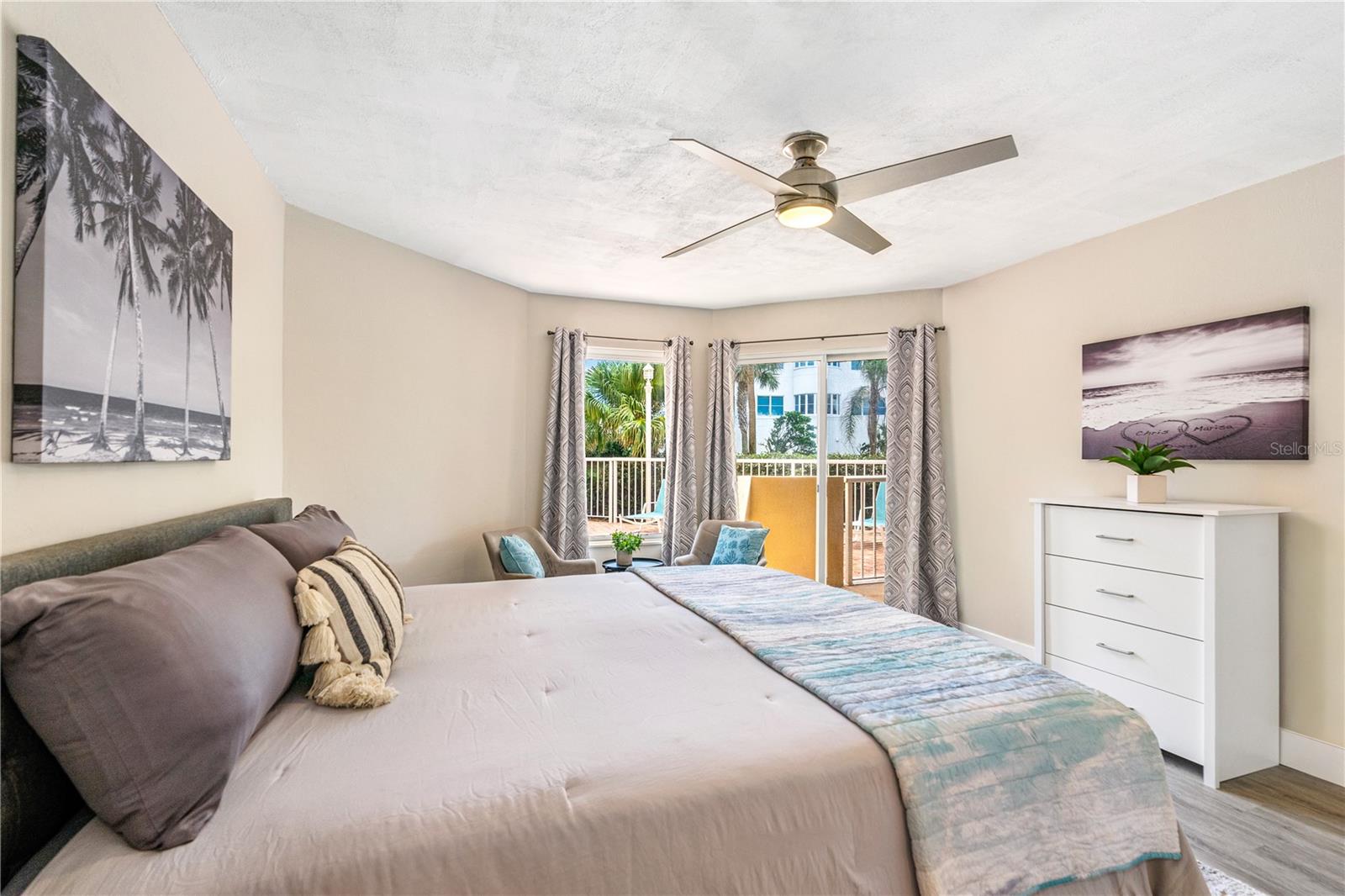 Image 16 of 74 For 3 Oceans West Boulevard 1c3