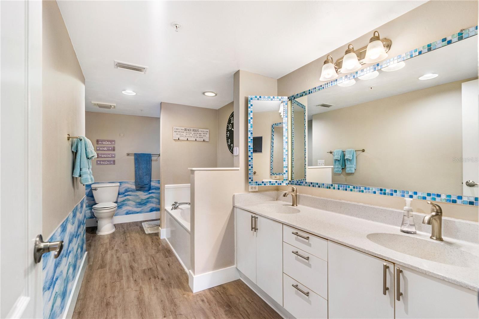 Image 18 of 74 For 3 Oceans West Boulevard 1c3