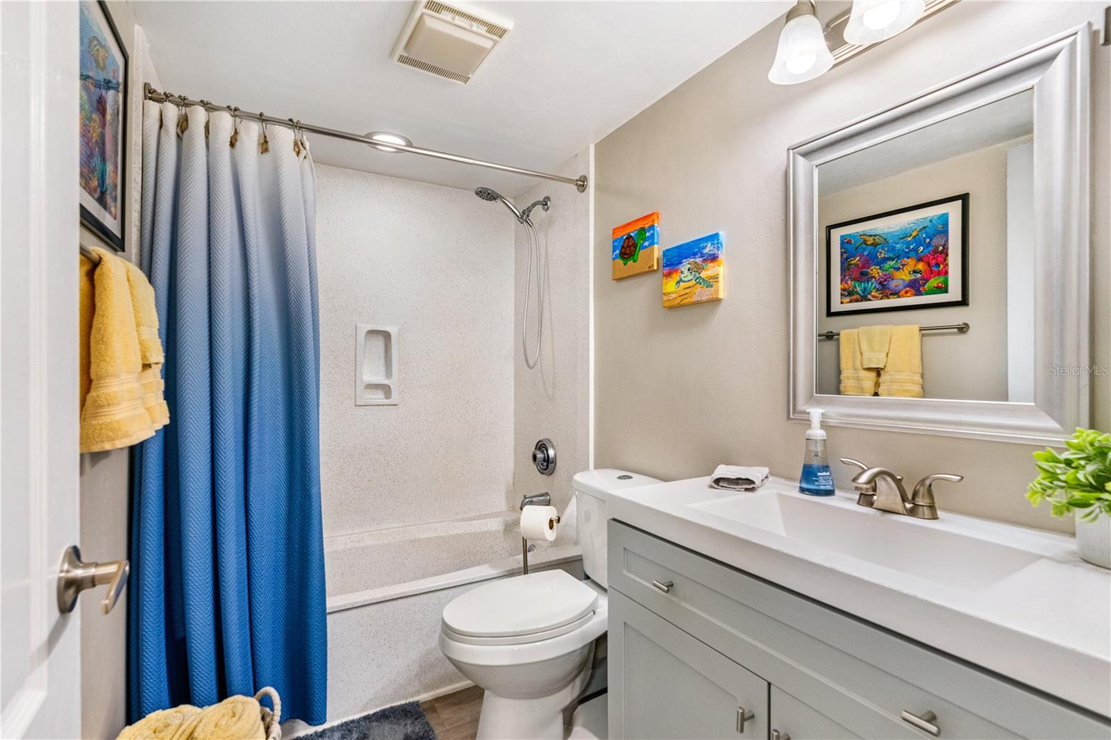 Image 24 of 74 For 3 Oceans West Boulevard 1c3