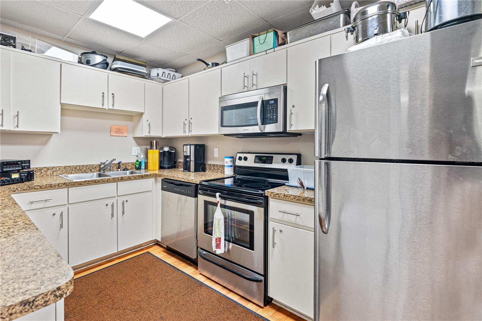 Image 39 of 74 For 3 Oceans West Boulevard 1c3