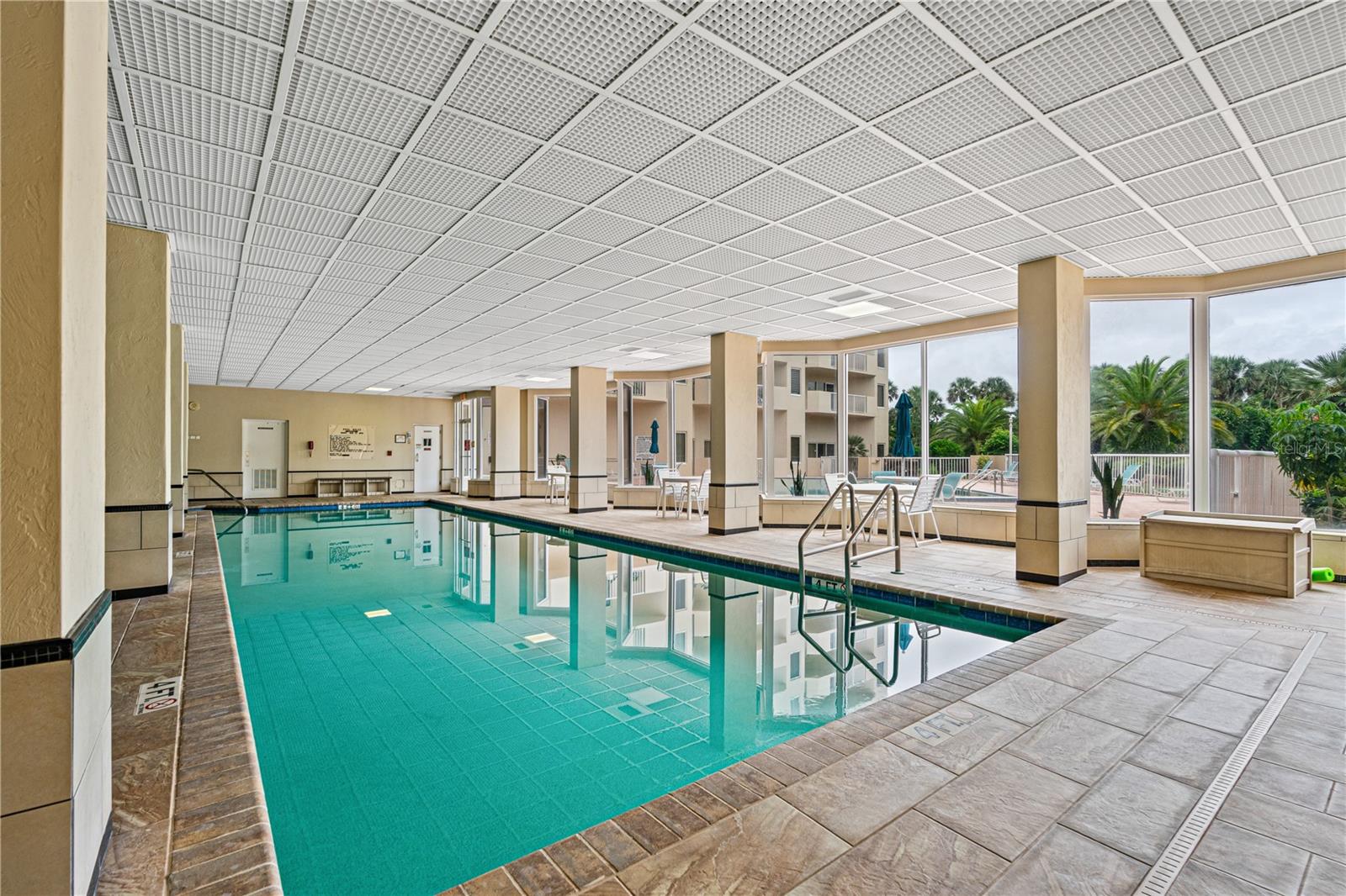 Image 41 of 74 For 3 Oceans West Boulevard 1c3