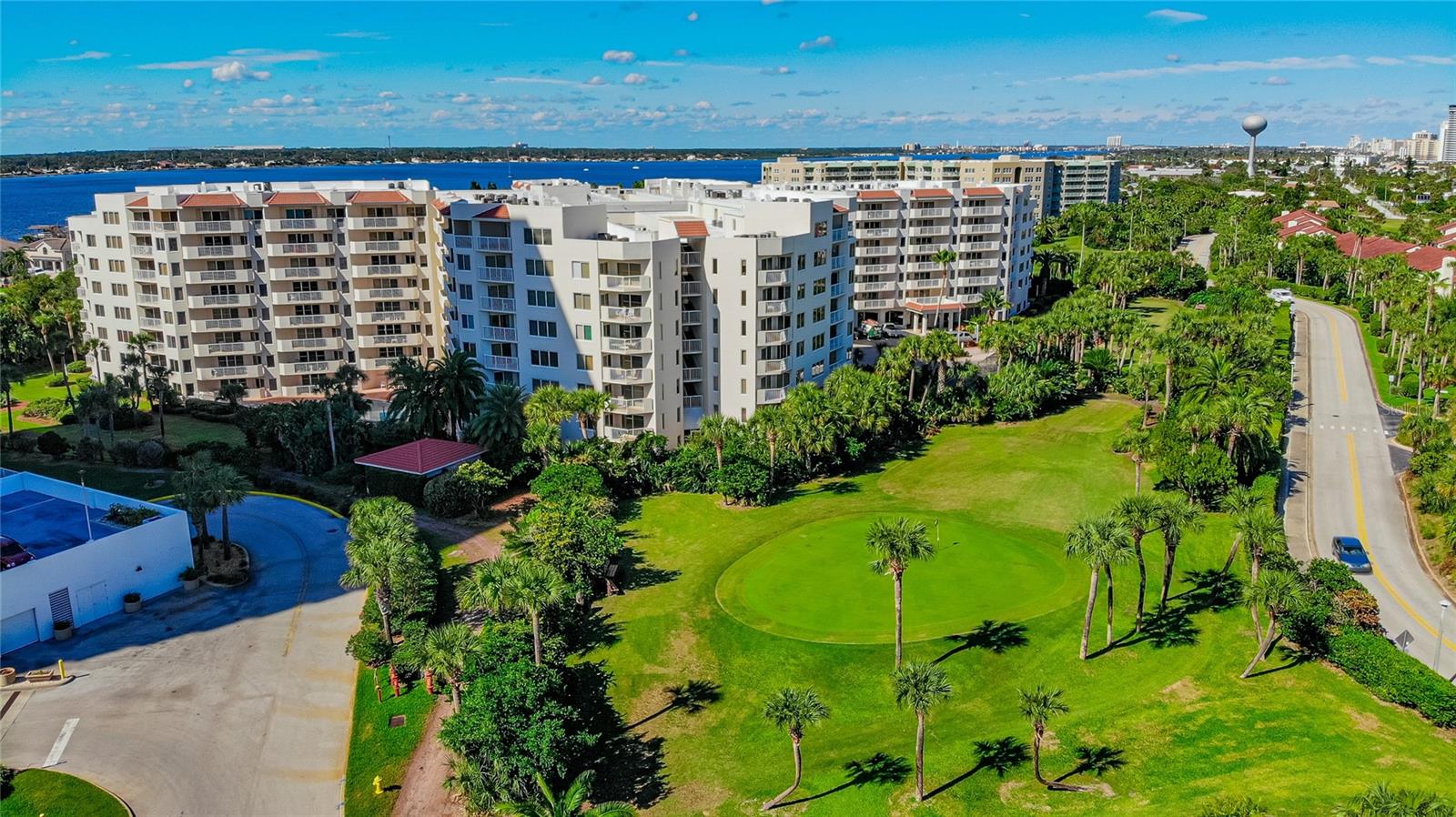 Image 55 of 74 For 3 Oceans West Boulevard 1c3